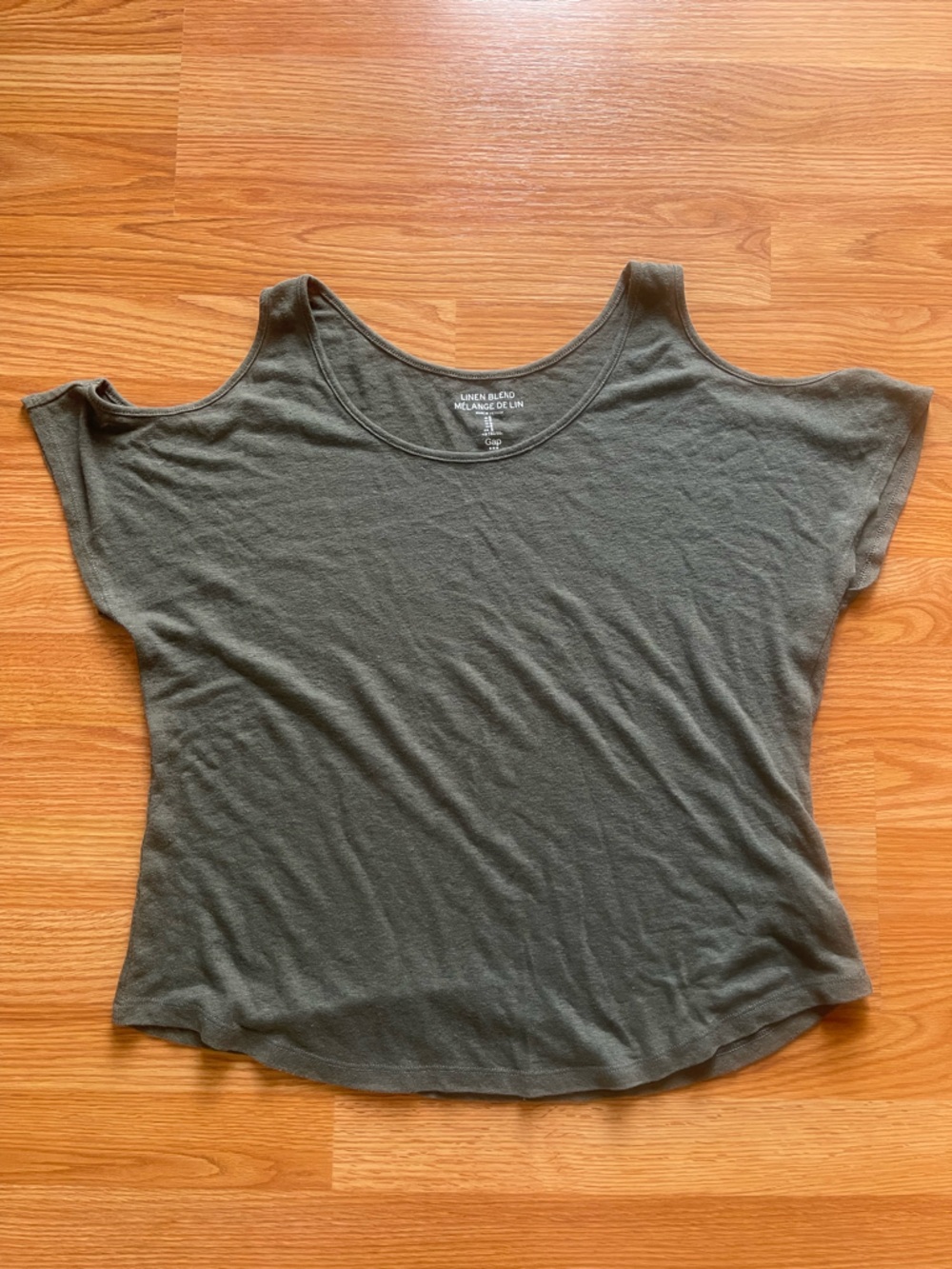 Gap Linen Blend Cut Out Shoulder Top